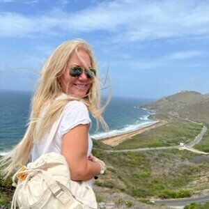 Meet your Posher, Candace